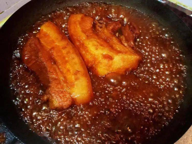 汤汁|不用烤箱不用叉烧酱!在家做一回广东酒楼大厨~