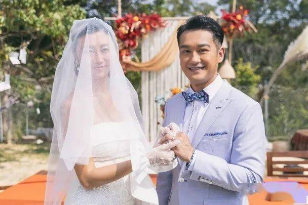 疫下婚礼吴浩康娶郭思琳哭不停多谢她愿意嫁给我