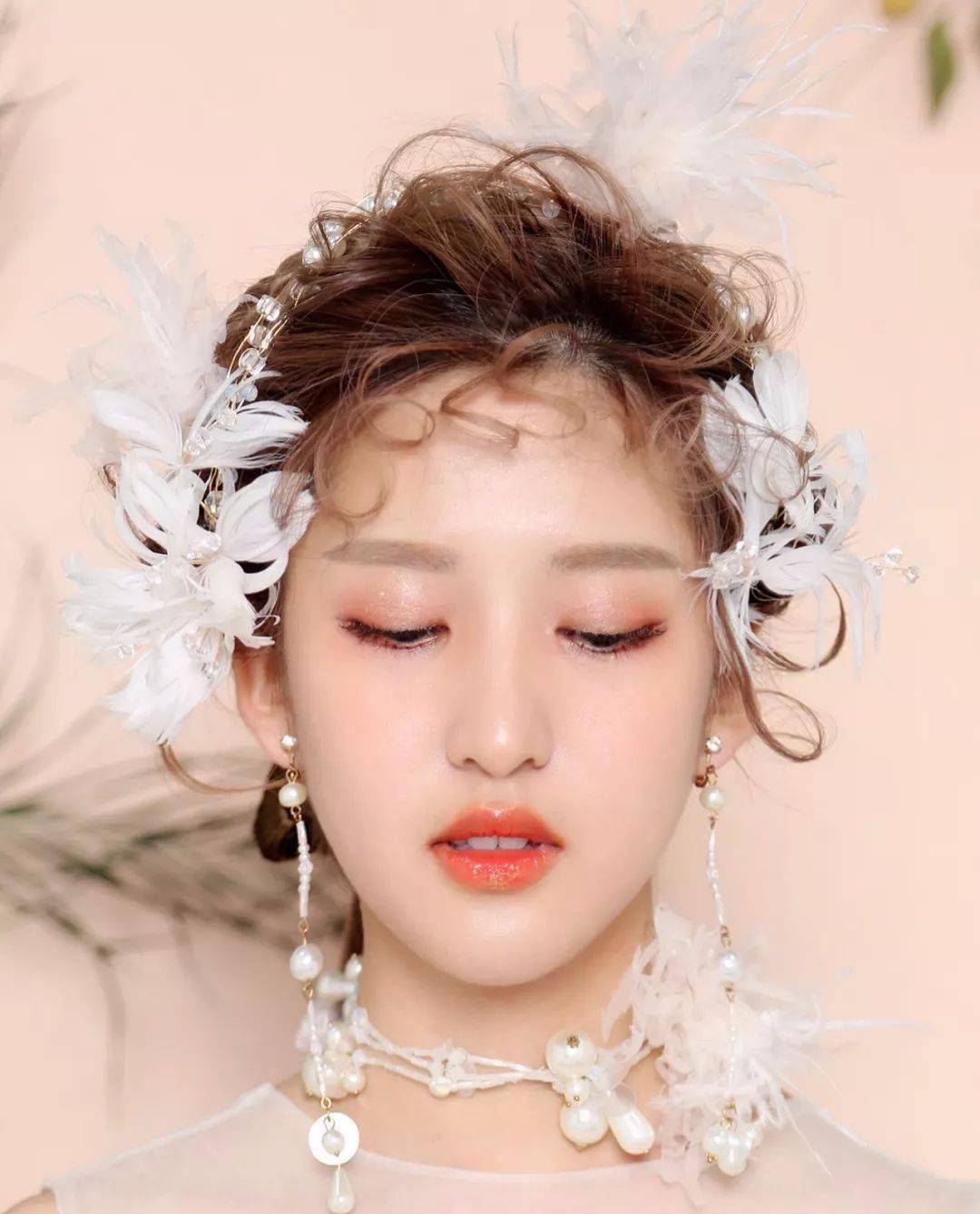 不同风格的新娘造型给你美的灵感