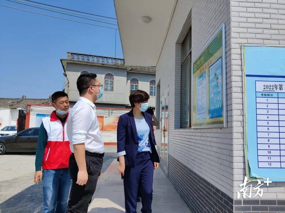 揭东区委常委,宣传部长林晓珊督导各地防疫宣传工作
