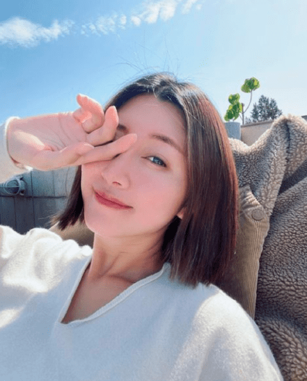 如今35岁的郭思琳是模特出身,虽说个人的事业一直并无起色,但是婚姻