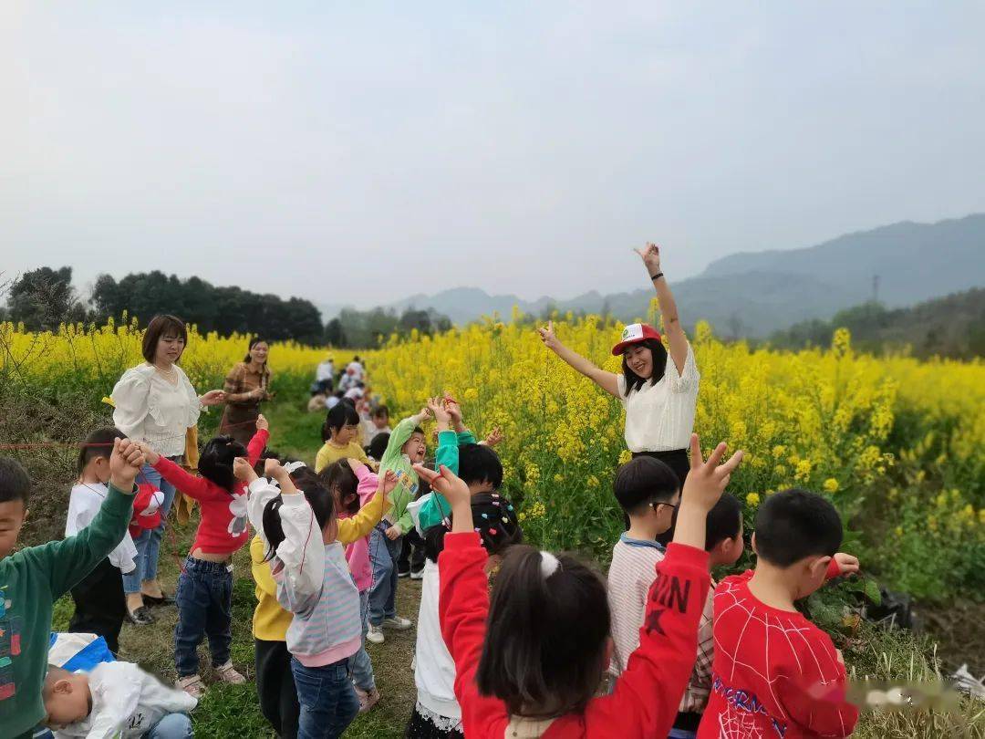 都江堰|春日碎片 | 捕捉都江堰幼儿园春日里的小美好~