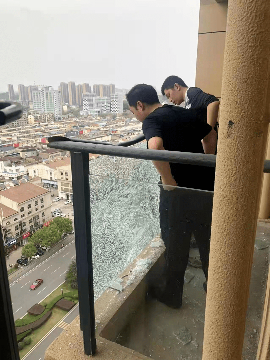 事发昌江高空坠物伤人警方查明伤者获赔