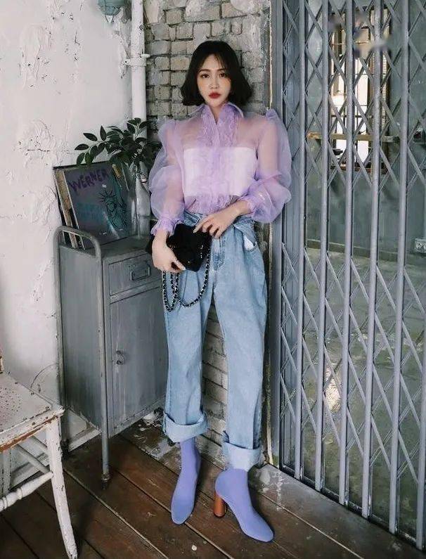 女发型师ins风早春撞色穿搭