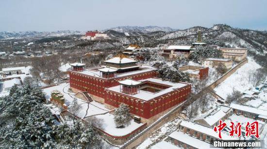 金山亭|春雪后的承德避暑山庄及周围寺庙