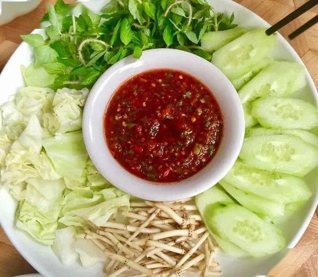 千山万水,不如这份"傣里傣气"的云南万能蘸水!_西双版纳_青菜_傣味