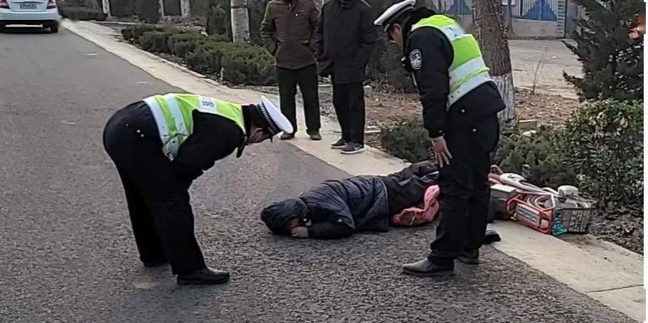 多名骑乘电动车的阳谷人被罚