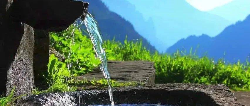 Spring是“春天”,water是“水”,那Spring water又是什么意思?_spring_feet_fever