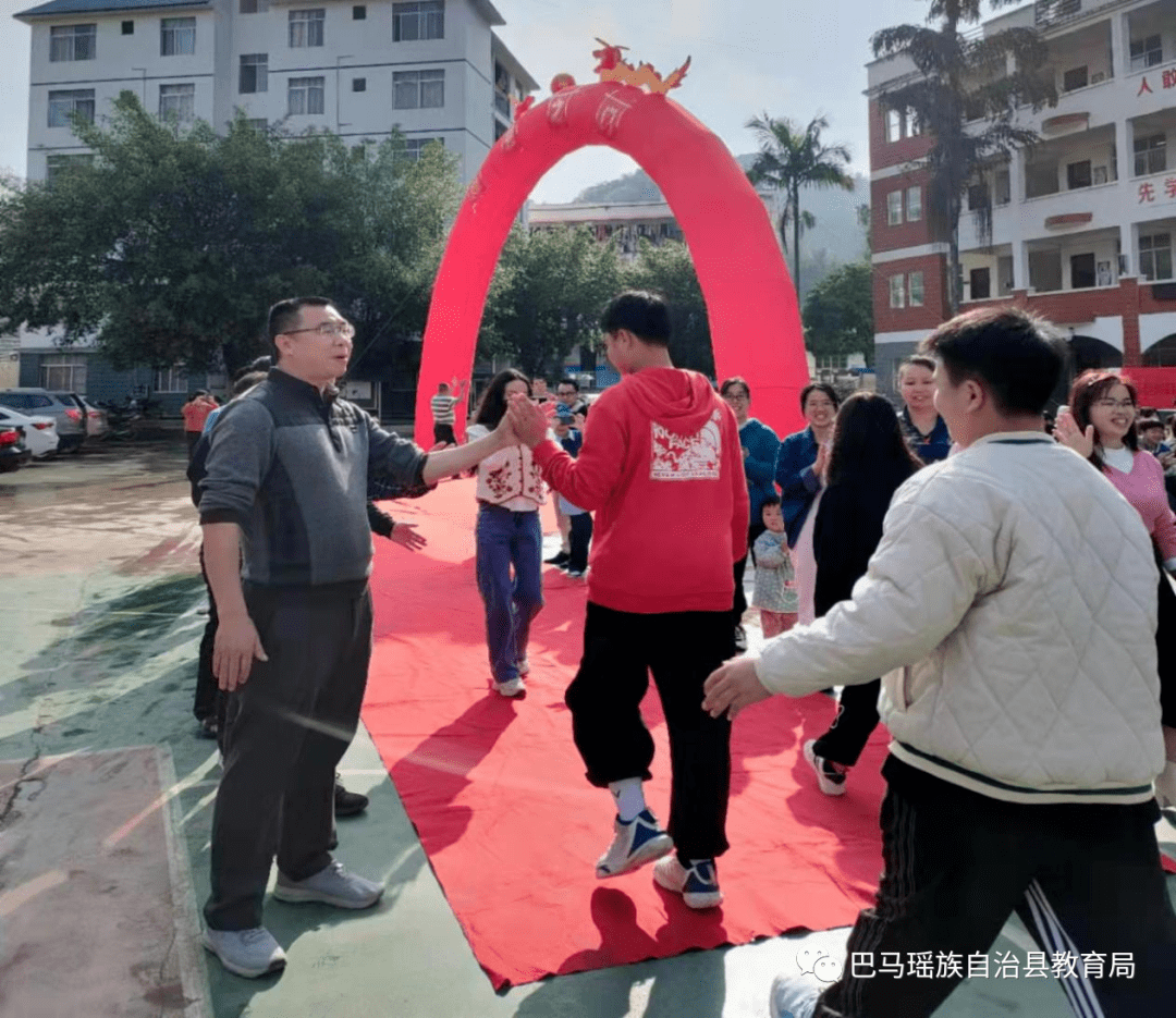 龙田初级中学举行2022届中考 百日冲刺誓师大会_师生_考百日_杨添尊