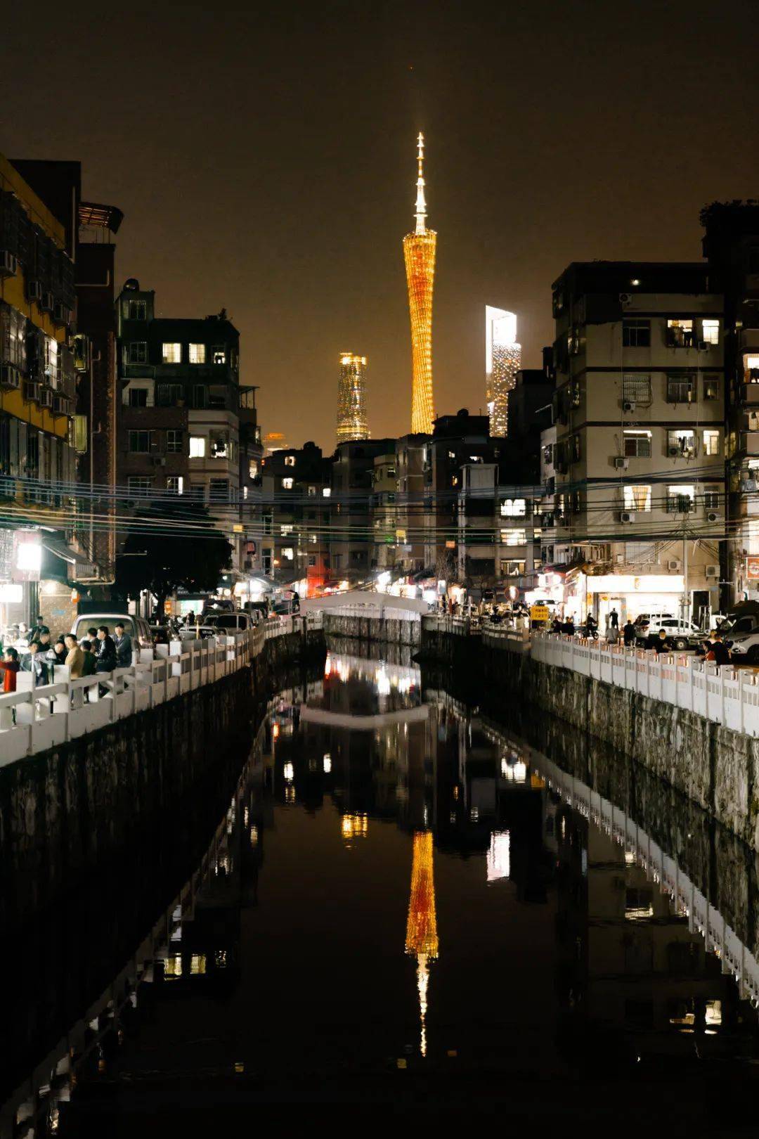 跑遍广州3大城中村,记录「下班后的城中村」实况!_石牌村_巷子_大塘