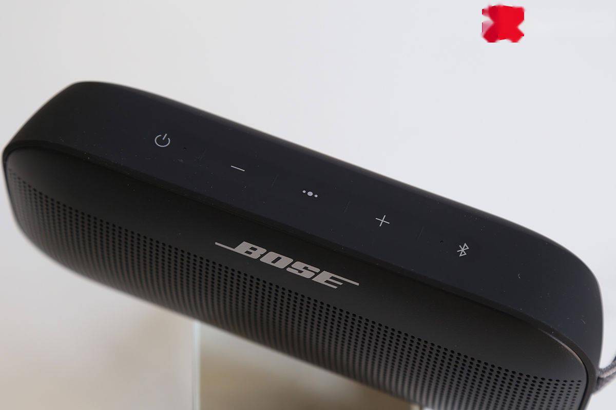 续航|?Bose SoundLink Flex 开箱：好声音长续航，IP67 适应多场景