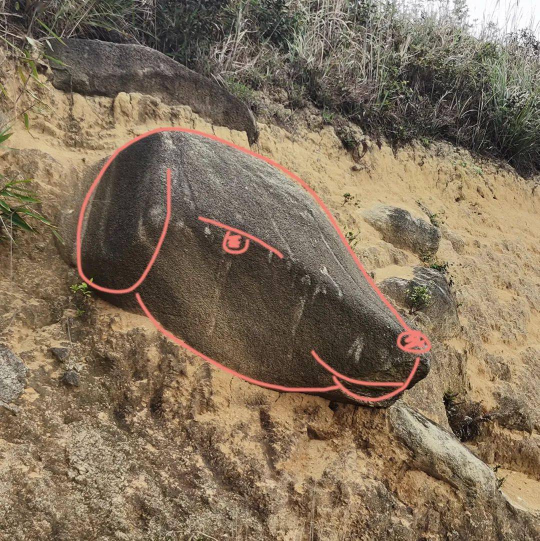 老香山登頂佛山二峰打卡一飛沖天牙鷹石風車群亂石陣瀑布叢玩不停