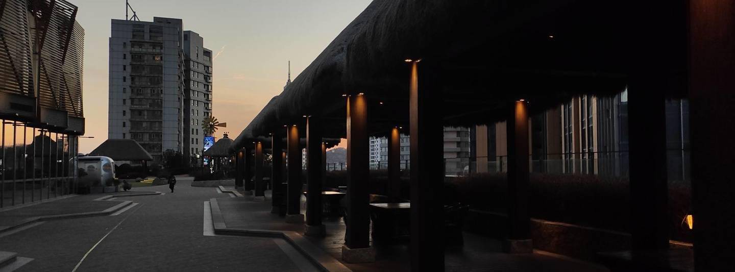 比大杯便宜 2000 元，值得买吗？OPPO Find X5 深度评测