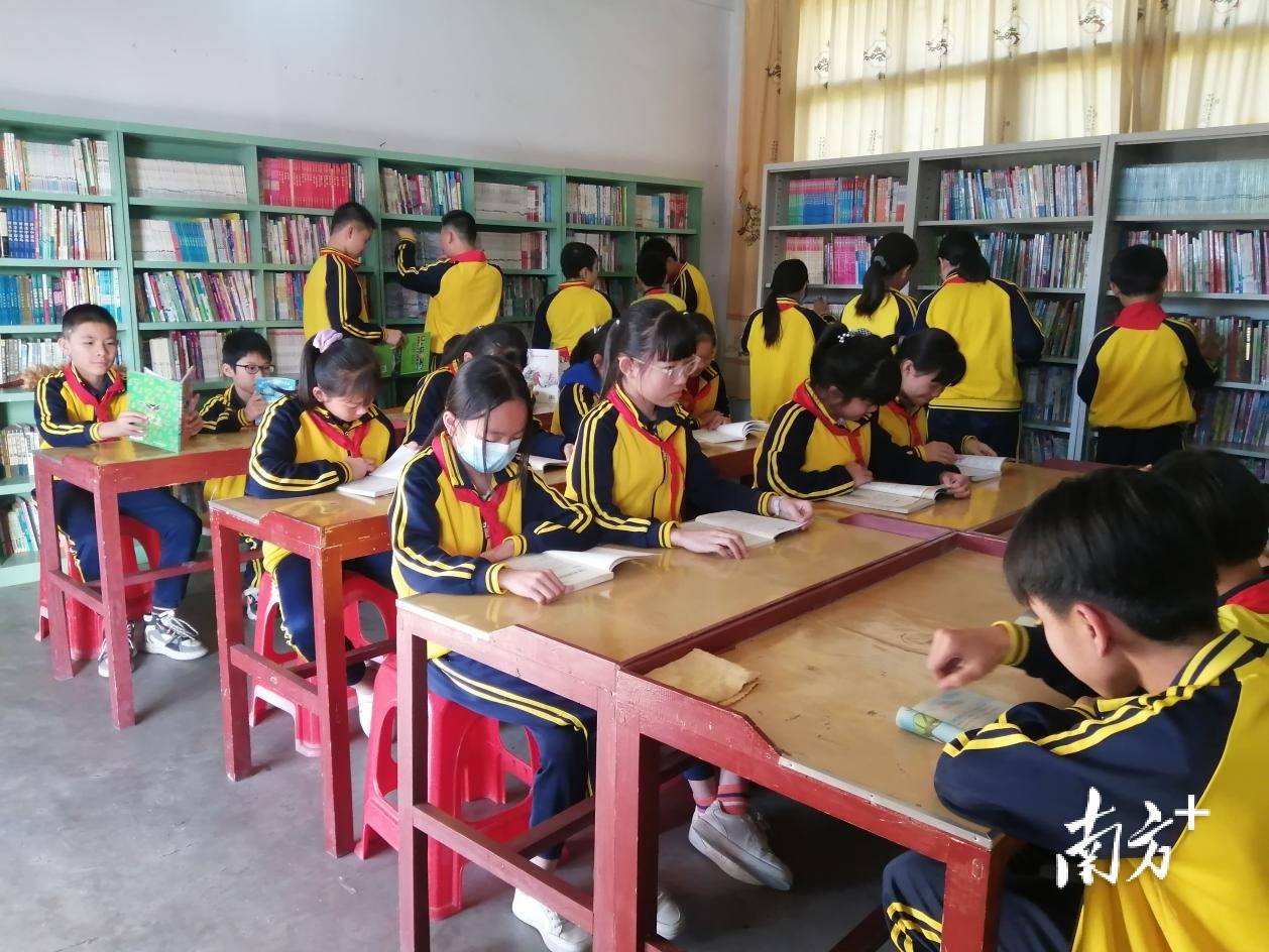 梅州丰顺县汤坑镇第二中心东兴小学双减暖民心课后更精彩