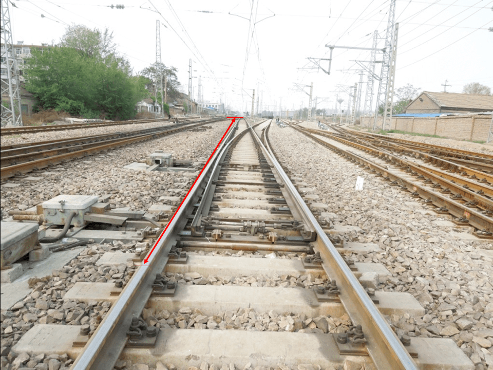 60kgm钢轨12单开道岔的结构原理病害及整治