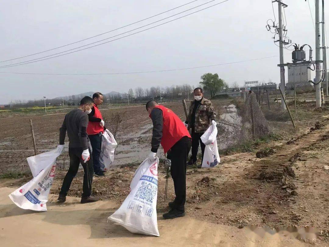 罗山县竹竿镇集中开展人居环境整治行动