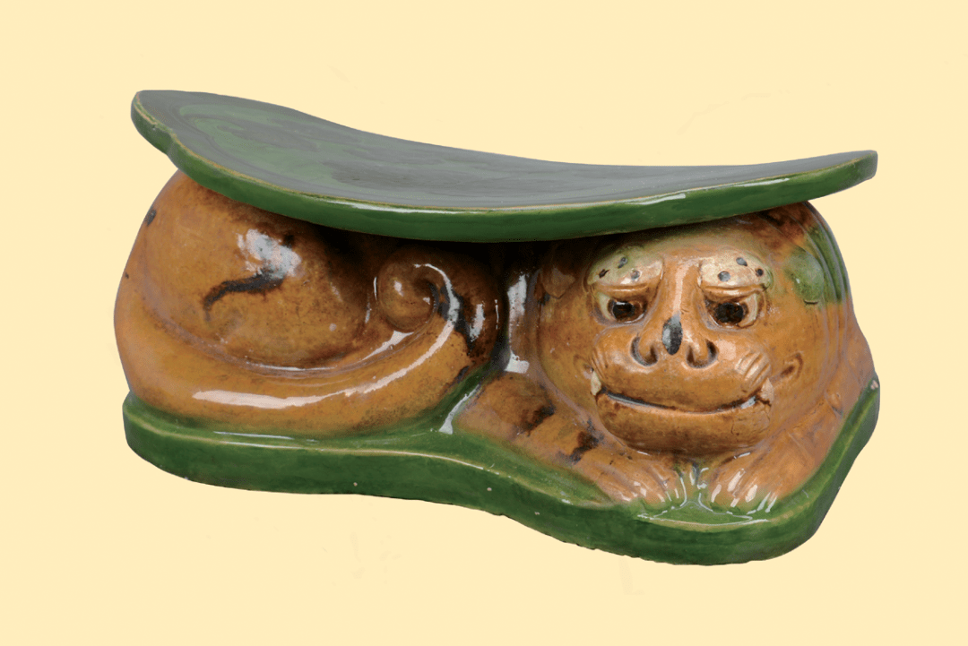 线上展览 | "虎虎生福"壬寅年生肖文物图片系列展——瓷枕_白釉_花卉