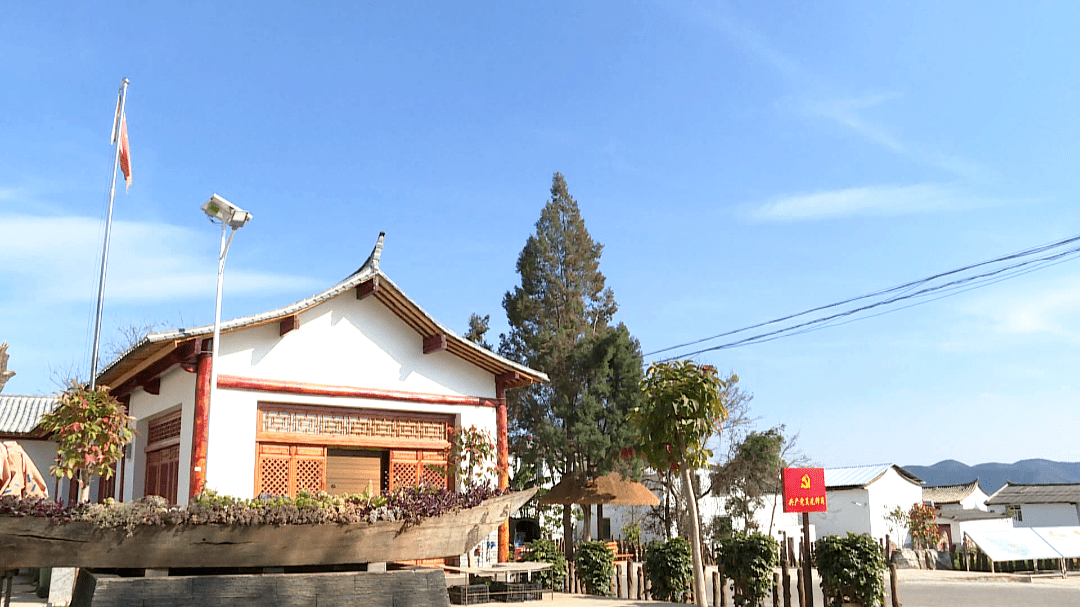 石屏县异龙镇松村图片