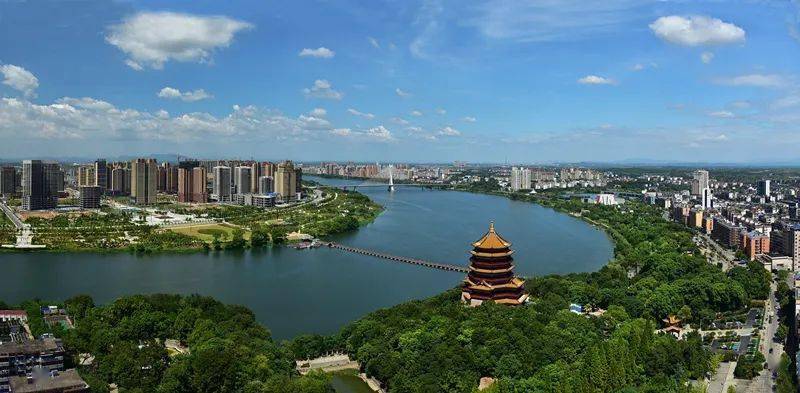 想和你相遇在鹰潭的春光里