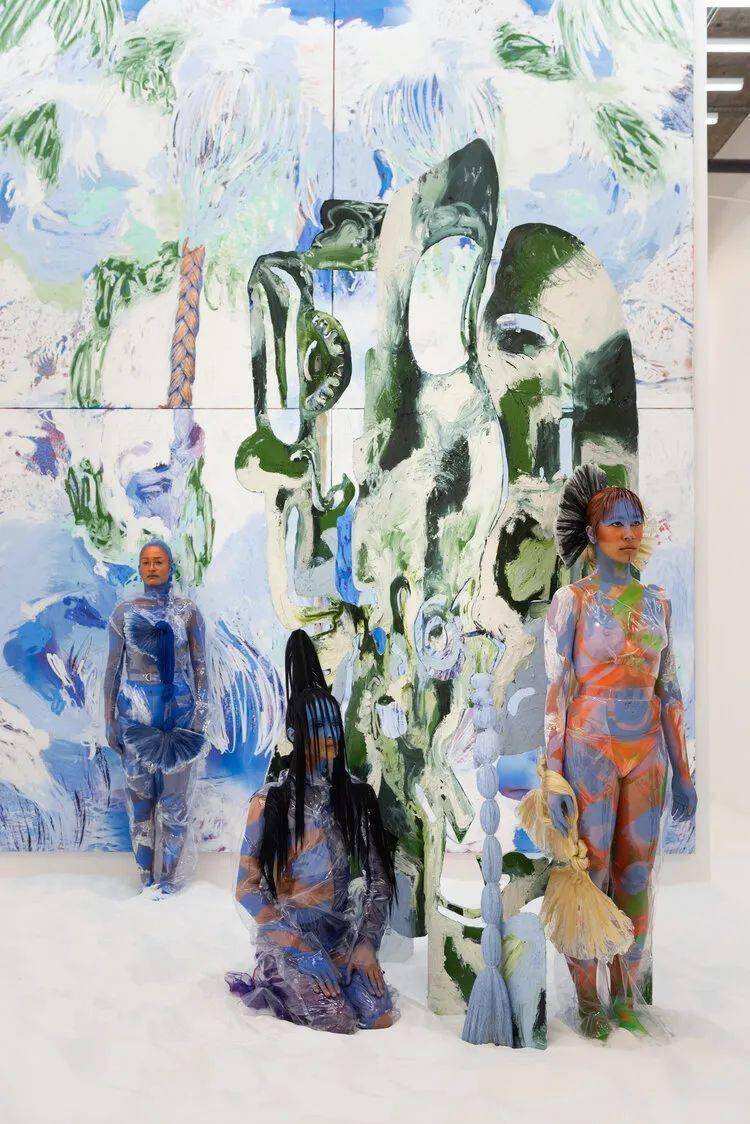 唐娜·胡安卡 donna huanca | 超现实的致幻场景_作品_创作_绘画
