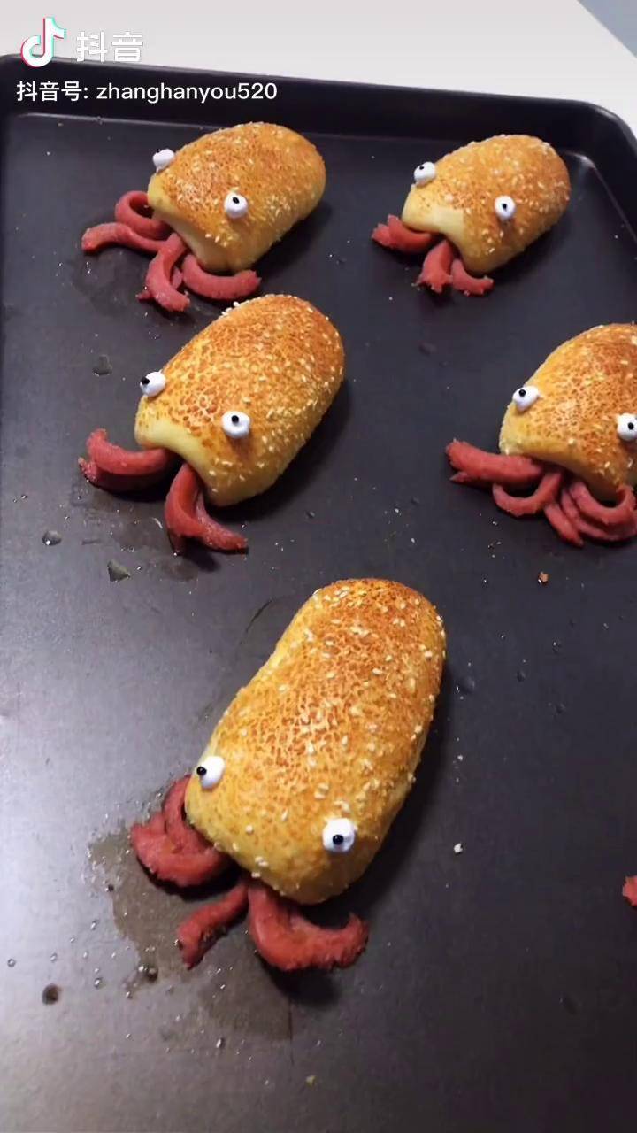 章鱼面包制作章鱼面包烘焙面包忆时光西点蛋糕烘焙学院