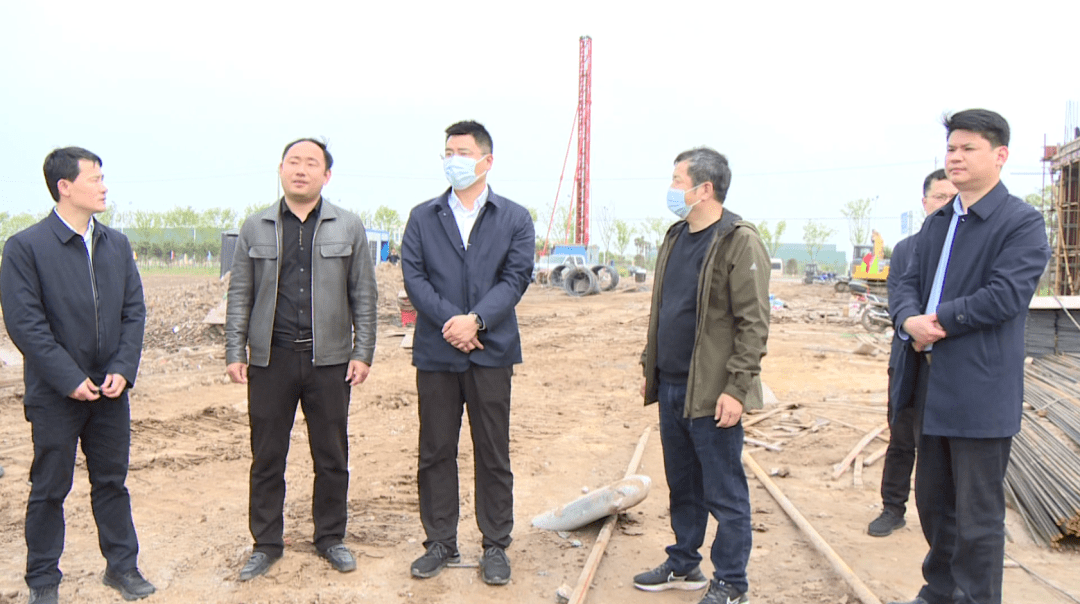 3月30日,荆州市副市长,监利市委书记韩旭到开发区,调研签约项目落地