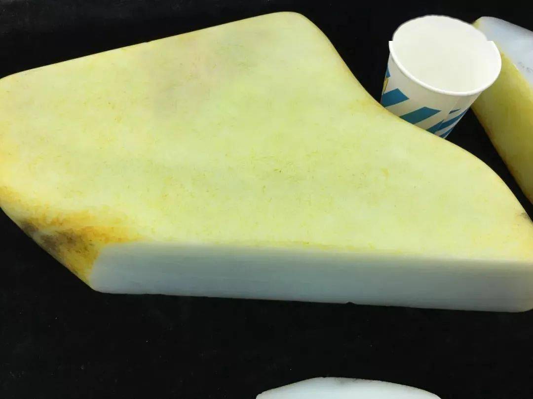 和田玉中的仿籽——芭莎料_巴沙_新疆_皮色