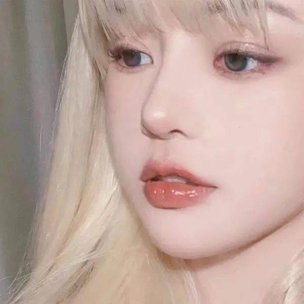 女生头像干净绝美