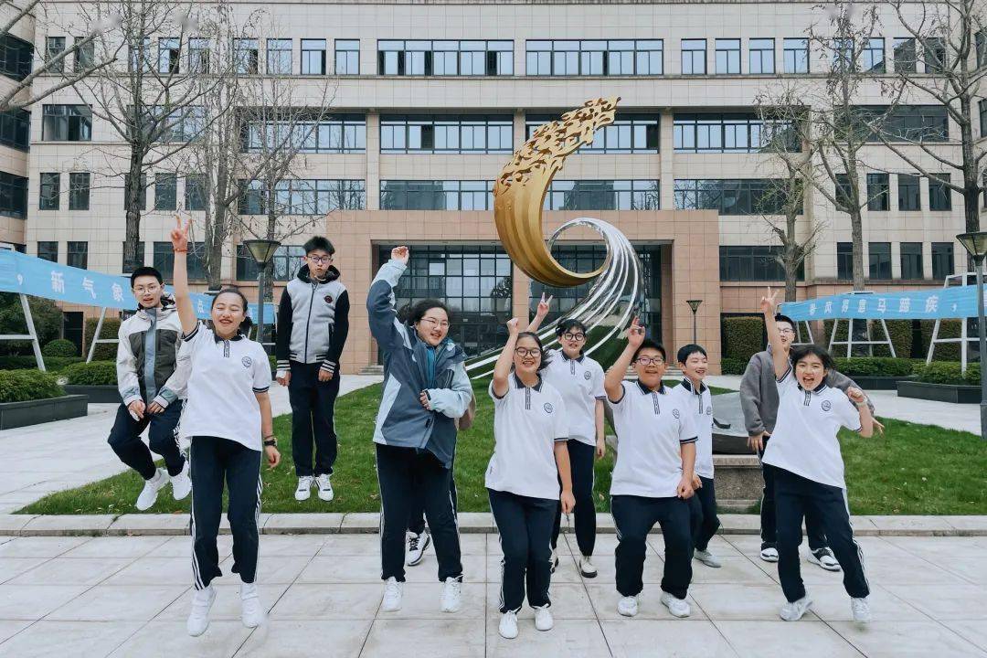 喜迎亚运以阿卡贝拉全新演绎亚洲雄风闻涛中学唱响亚运风采