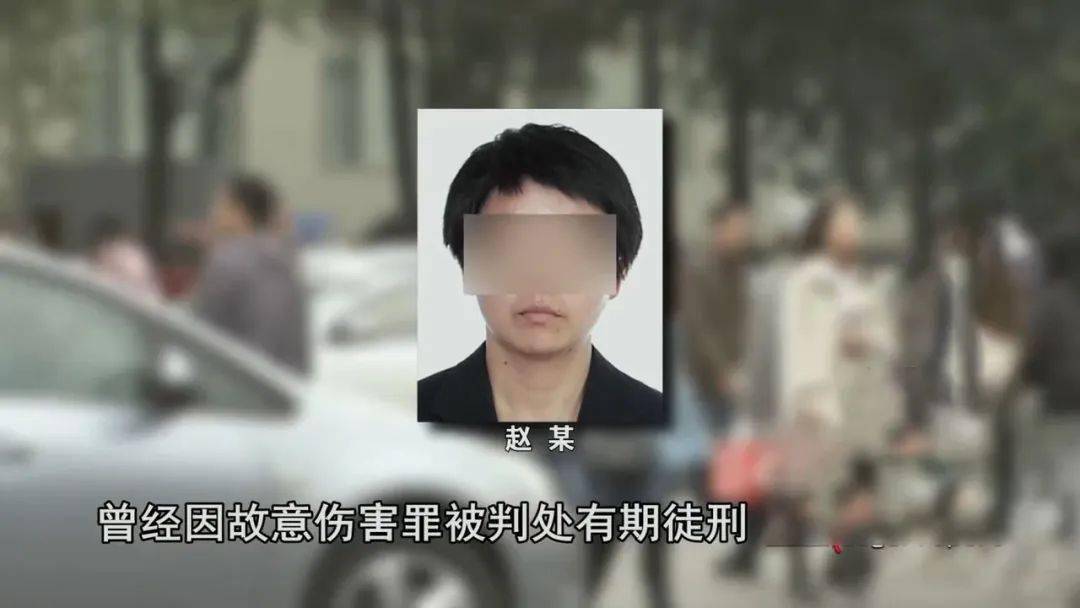 真正的幕后老板竟是这名20岁女孩_黄某琼_毒品_成都