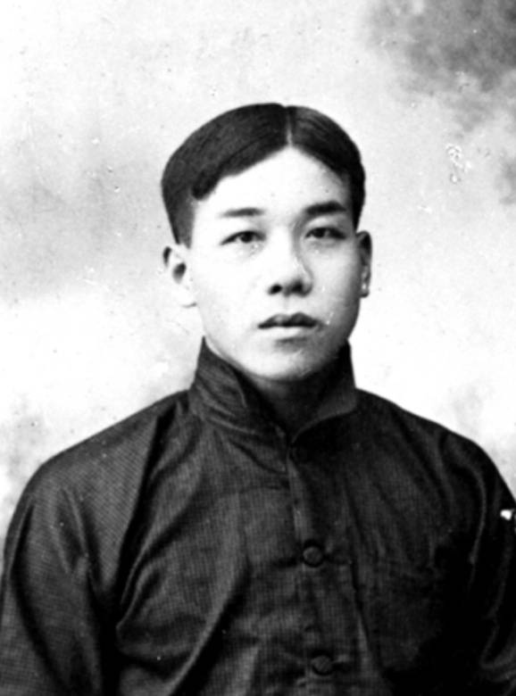 追忆云浮英烈邓发李晚梁桂华苏其礼