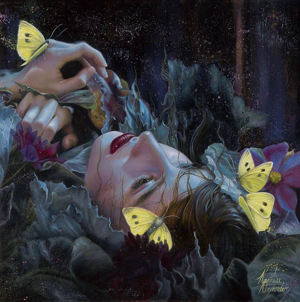 细腻唯美的超现实主义美女美的窒息