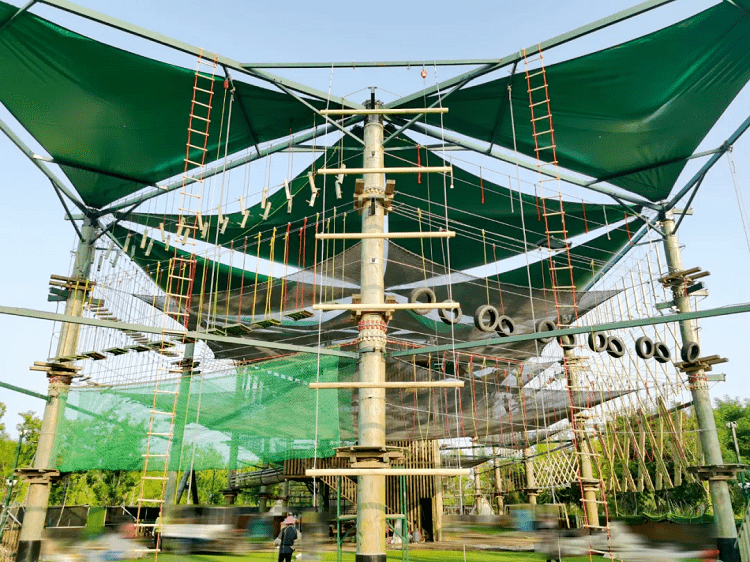 假期打卡畅玩城市绿心森林公园乐仕堡森林奇趣餐厅野趣迷宫萌宠乐园4