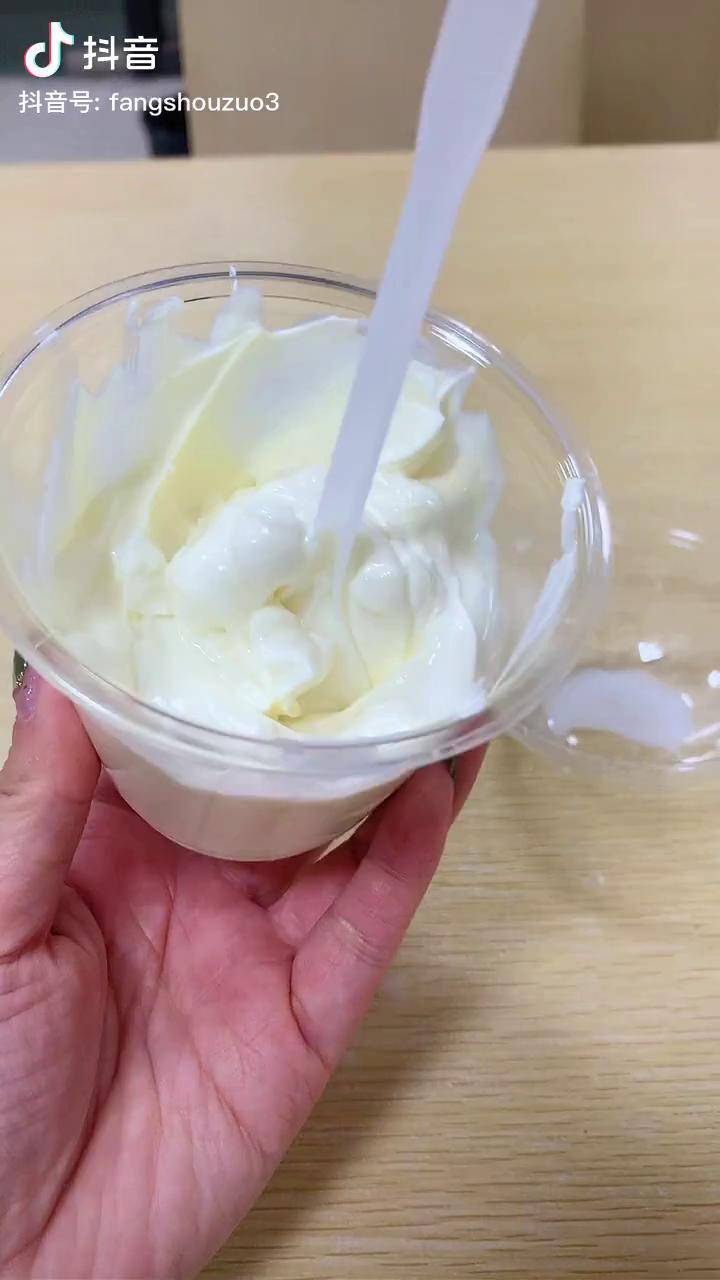 冷萃酸奶酸奶中的爱马仕倒杯不洒低糖低脂太原甜品好好吃饭好好生活