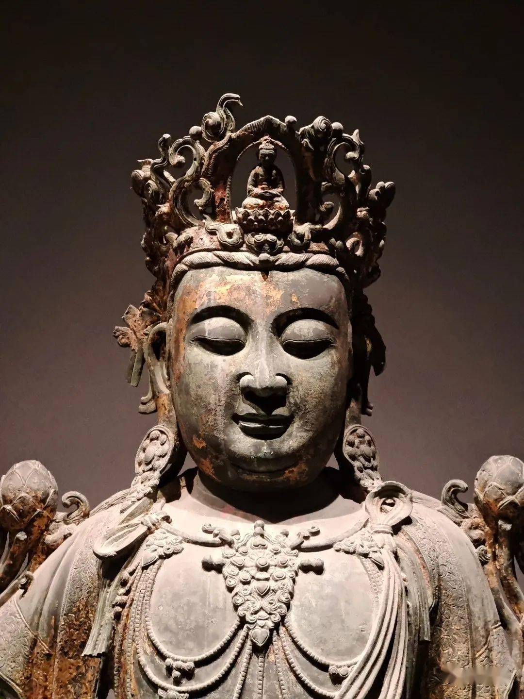 花脚大仙分享《梵影佛光开封市博物馆馆藏明清佛像展》