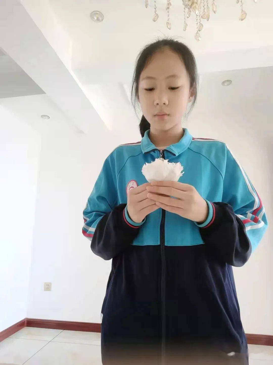 赓续英烈精神汲取奋进力量肇东市第七中学校缅怀革命先烈争做时代新人