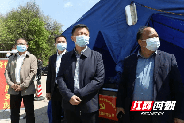 东安唐何调研清明期间疫情防控春耕备耕和安全生产工作