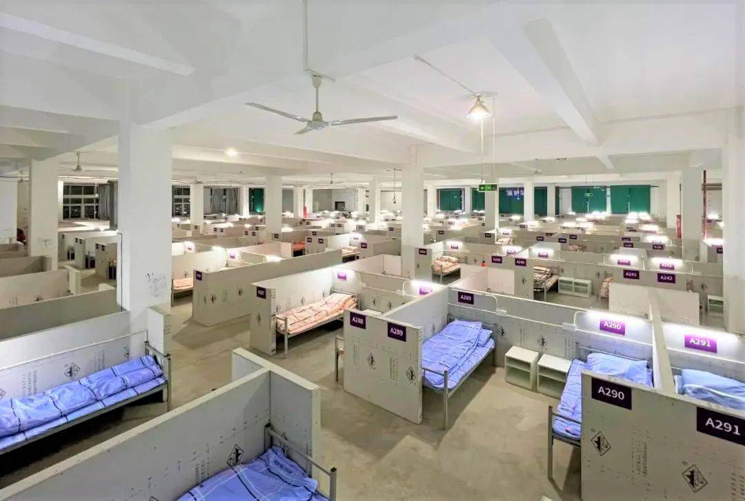 上海嘉定启用新方舱医院有1000多张床位海南医疗队接管