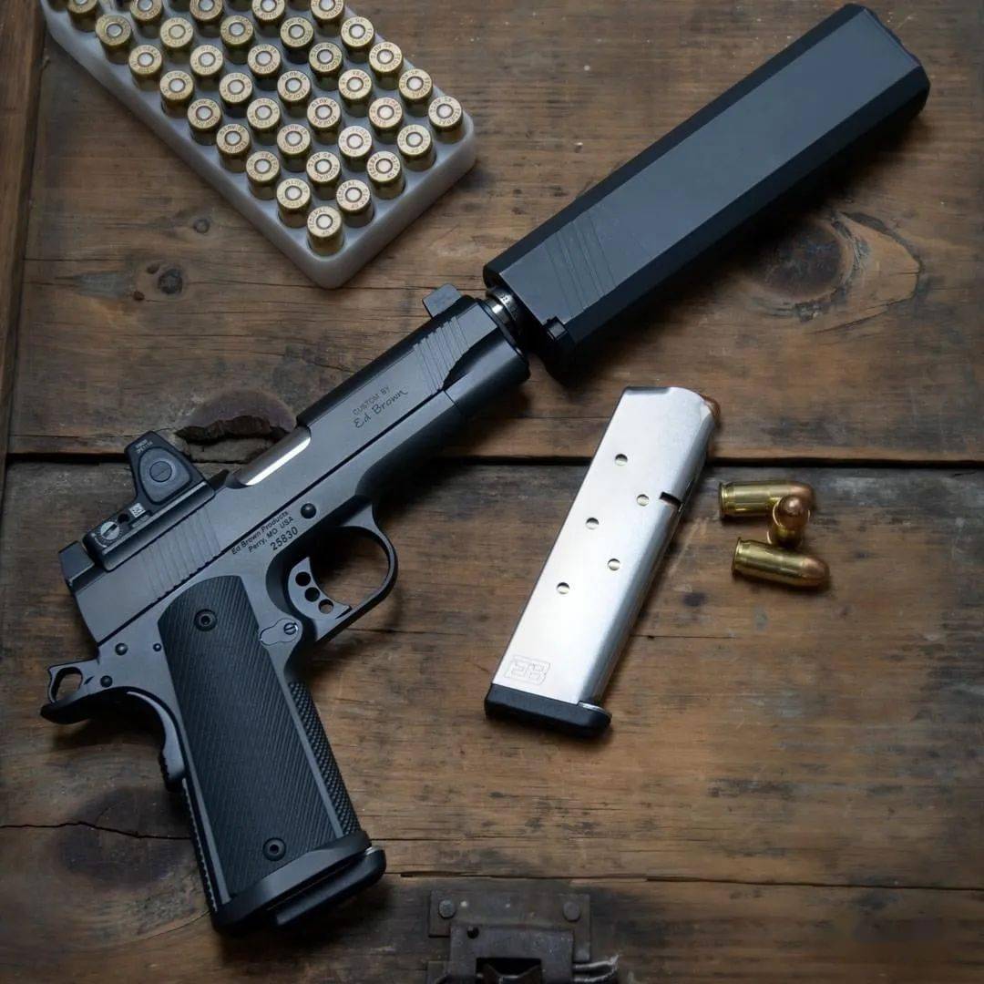 大气稳重edbrown家的1911手枪美图欣赏