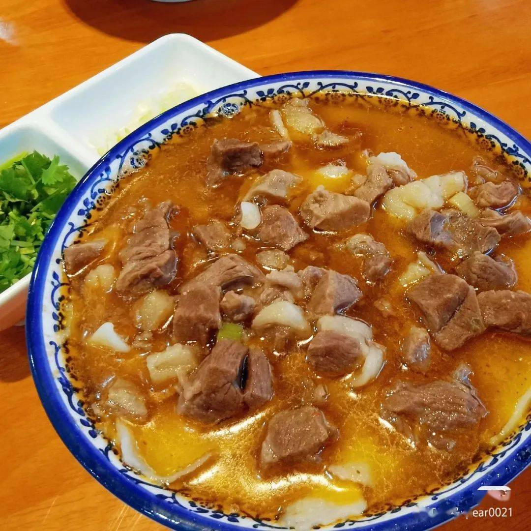 陝菜61食話飲食文化融合的結晶陝北羊肉面