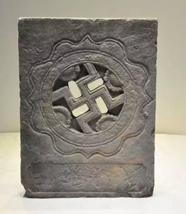 “卍”字符的寓意:_万字纹_吉祥_中国