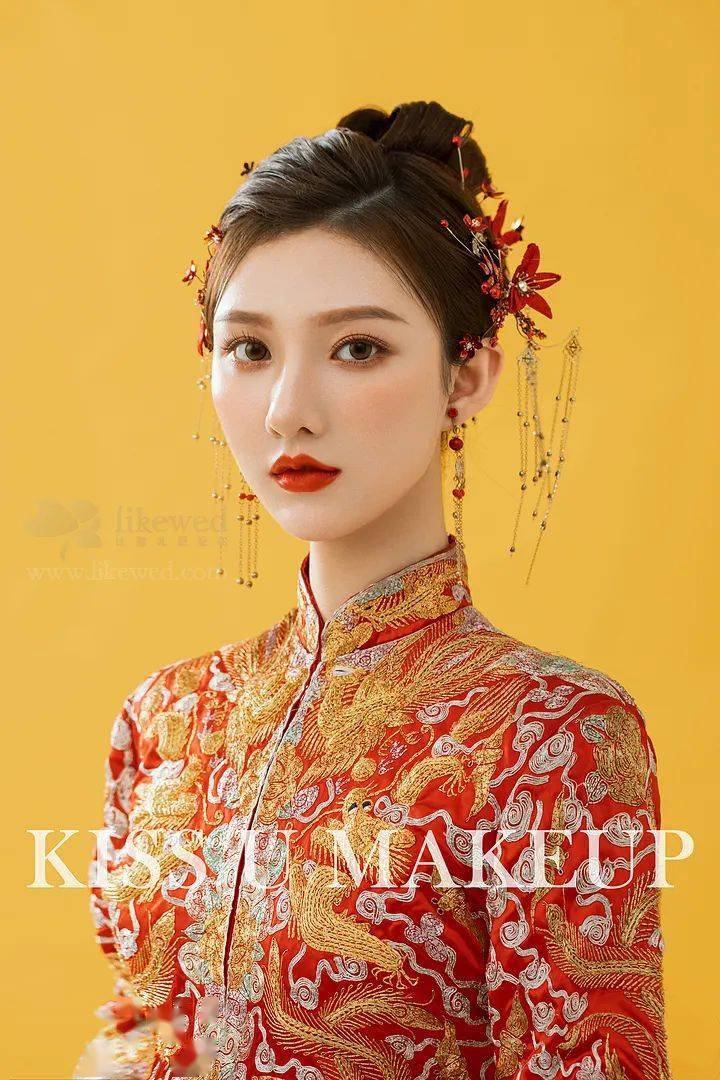 中式新娘造型,越简单越经典!_教程_化妆_技巧