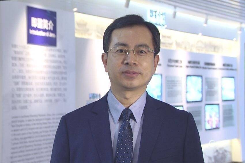 就在青岛共赢未来即墨区人社局局长齐克夏向高校毕业生抛出橄榄枝