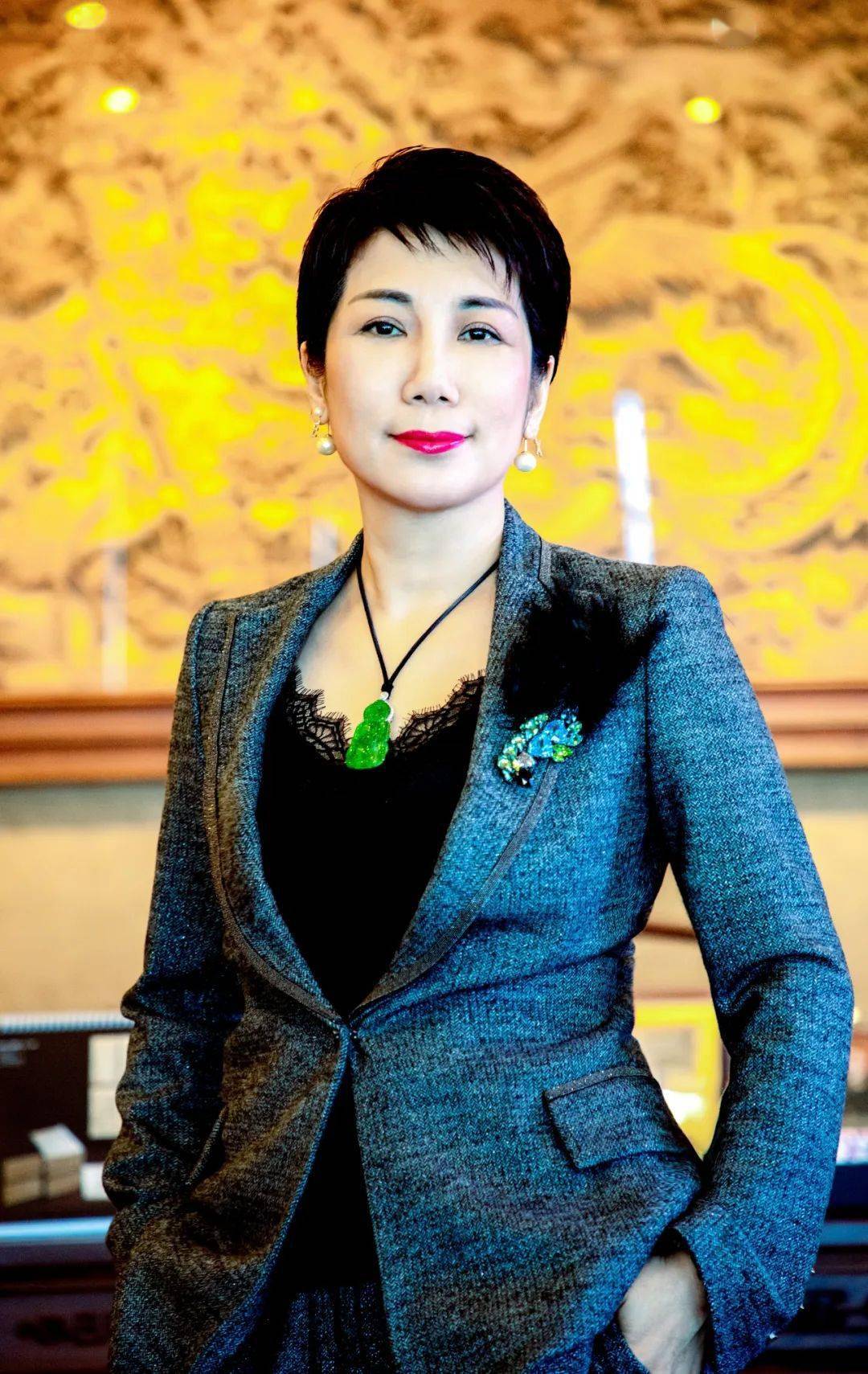 携手抗疫凝心聚力显担当霖峰集团在行动