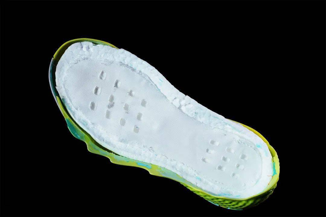 水桶鞋哈登6拆解,回到1代的情结 | 硬拆解