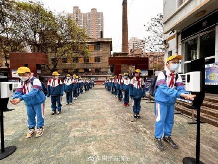 甘肃连续5天“无新增” 中小学生陆续恢复线下教学