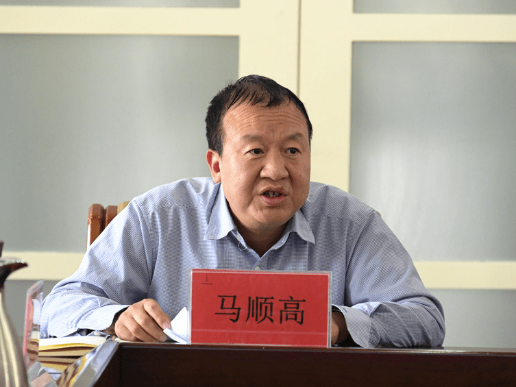 州卫生健康委杨波主任调研州医院建设发展情况