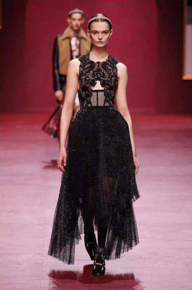 dior迪奥202223秋冬高级成衣发布秀