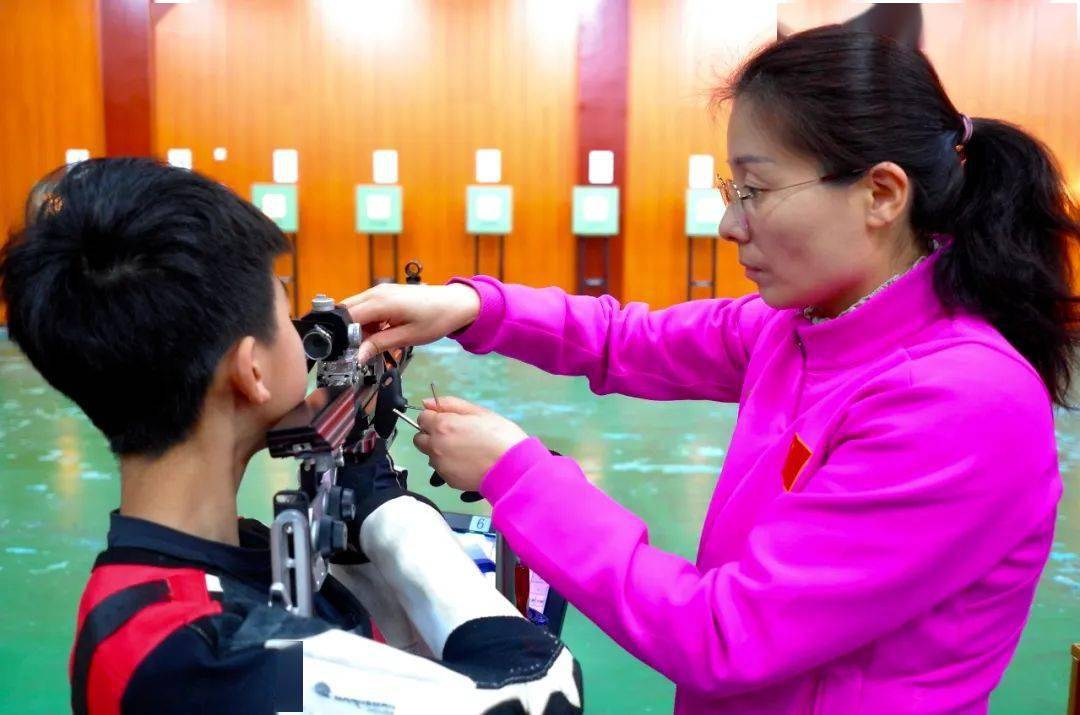:绍兴市射击队 名师指点 期待打出好成绩