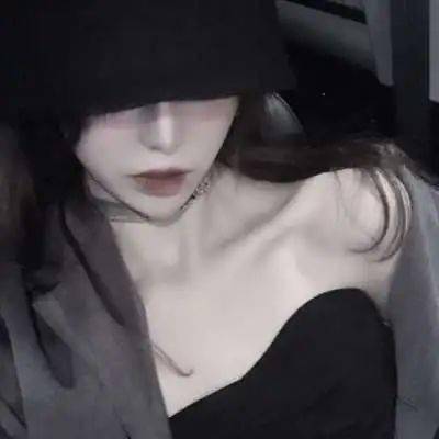 emo丧系女生头像